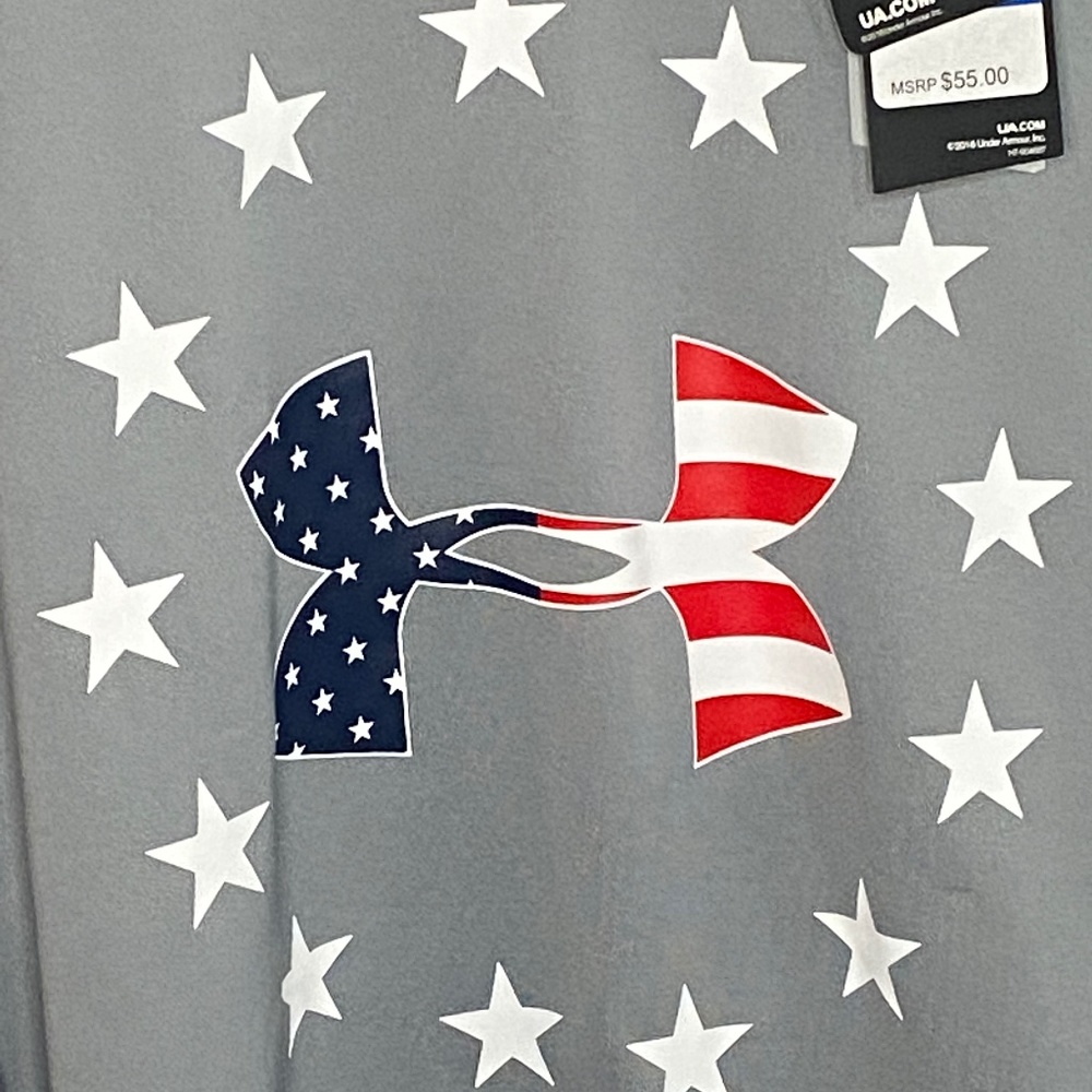 Mens XL Under Armour Freedom Hoodie